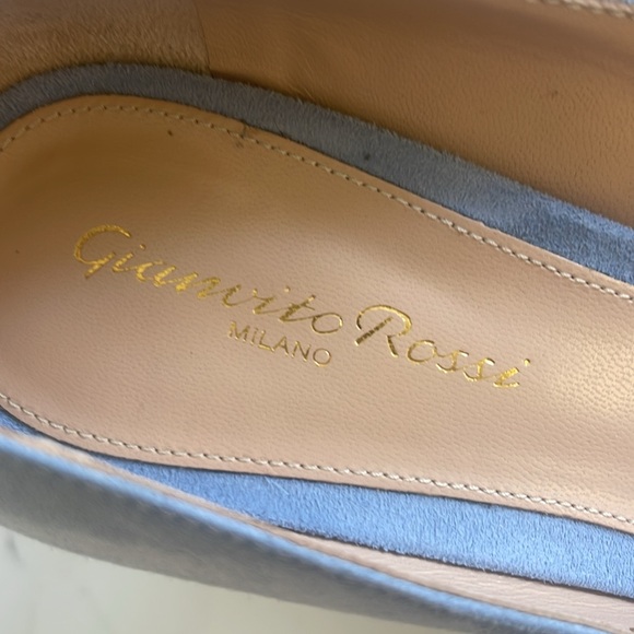Gianvito Rossi Blue suede Pumps - Picture 2 of 4